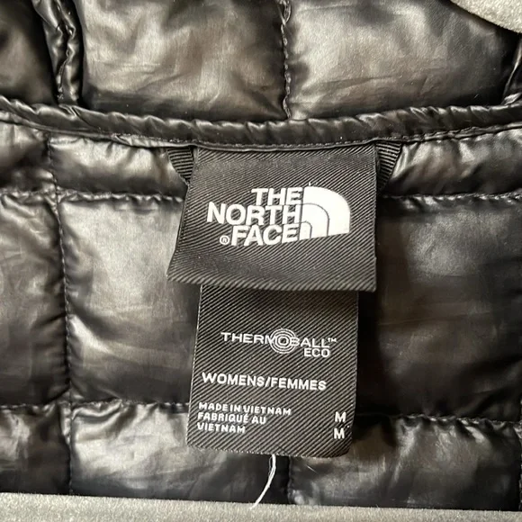 The North Face Women's Black Thermoball Eco Puffer M Medium Jacket Coat Parka - Picture 2 of 8
